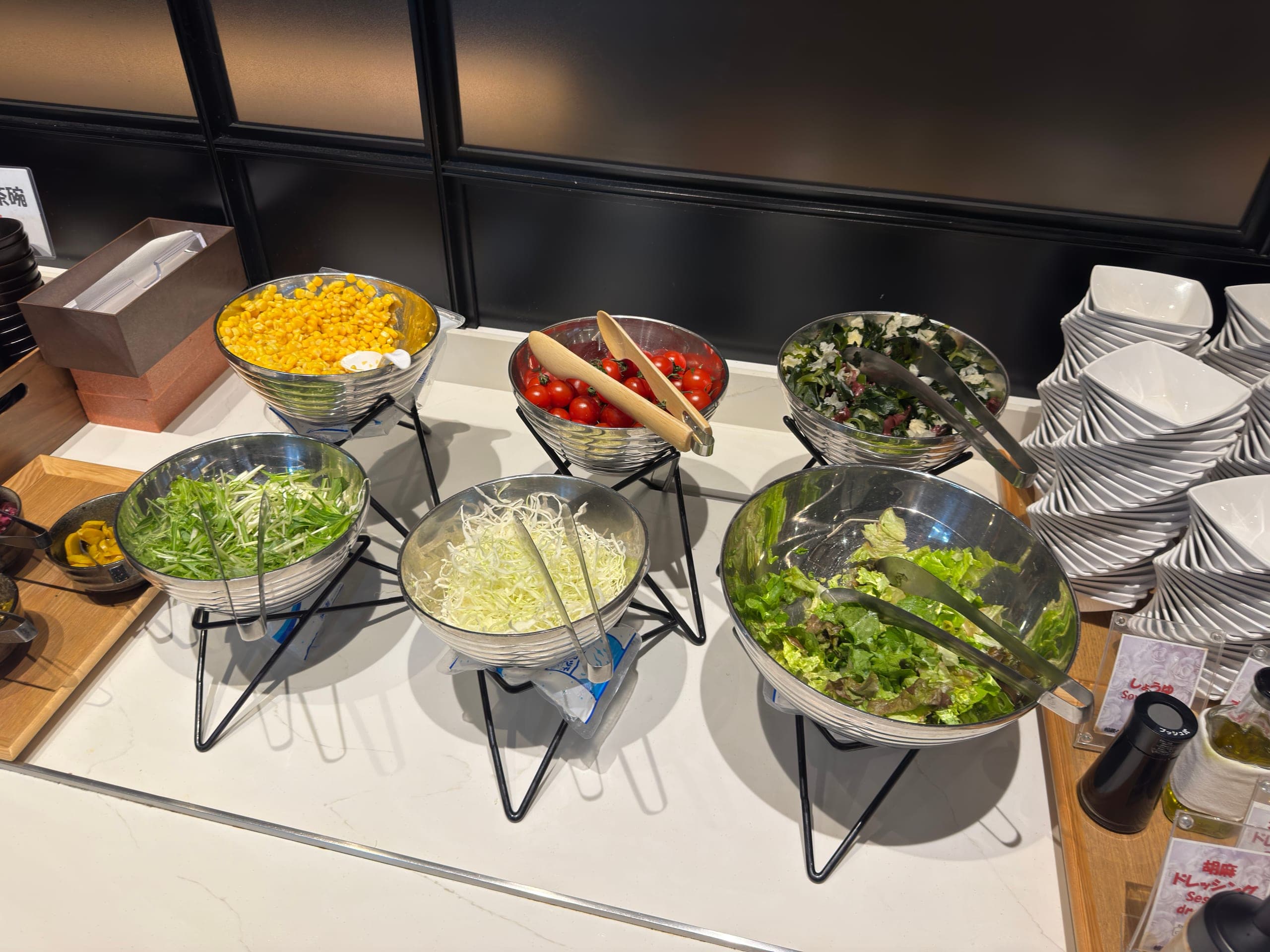 Salad station